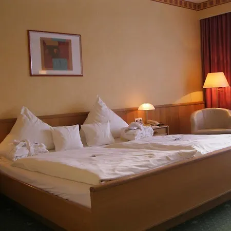 Land- Und Tommes Hotell Nordenau