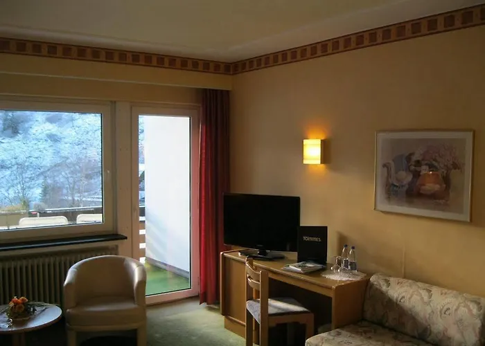 Hotel Land- Und Tommes